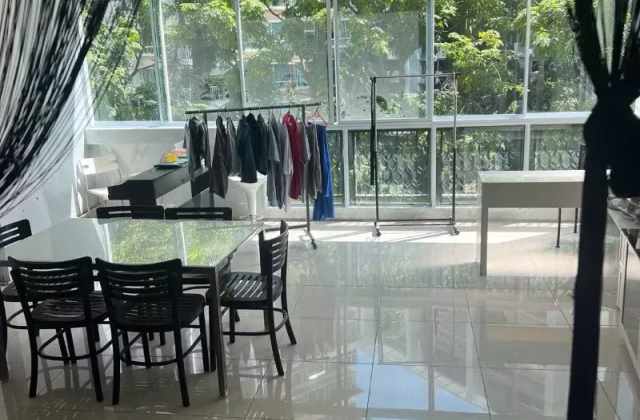单间出租 • 林厝港 •  Lakepoint Condo • S$1000 • 共管公寓 • 普通房