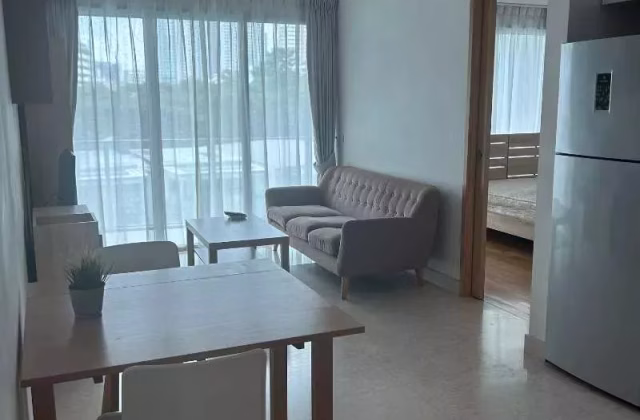 整套出租 • 博物馆 •  Eight Riversuites • S$3900 • 共管公寓 • 700ft² / 65m²