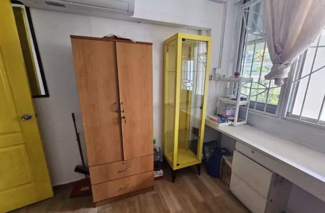 单间出租 • 红山 • 428 Bukit Panjang Ring Road • S$750 • 4房(3臥室) • 普通房