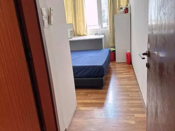 单间出租 • 欧南 •  Sunflower Regency • S$1350 • 住宅公寓 • 主人房 照片