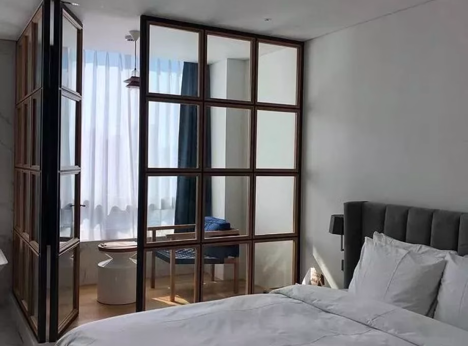 单间出租 • 林厝港 • 174 Boon Lay Drive • S$150 • 2房(1臥室) • 佣人房 照片