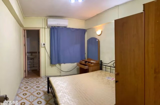 整套出租 • 武吉班让 • 345 Clementi Avenue 5 • S$3200 • 3房(2臥室) • 721ft² / 66m²