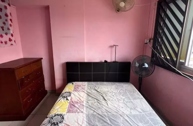单间出租 • 宏茂桥 • 473 Pasir Ris Drive 6 • S$800 • 5房(4臥室) • 普通房