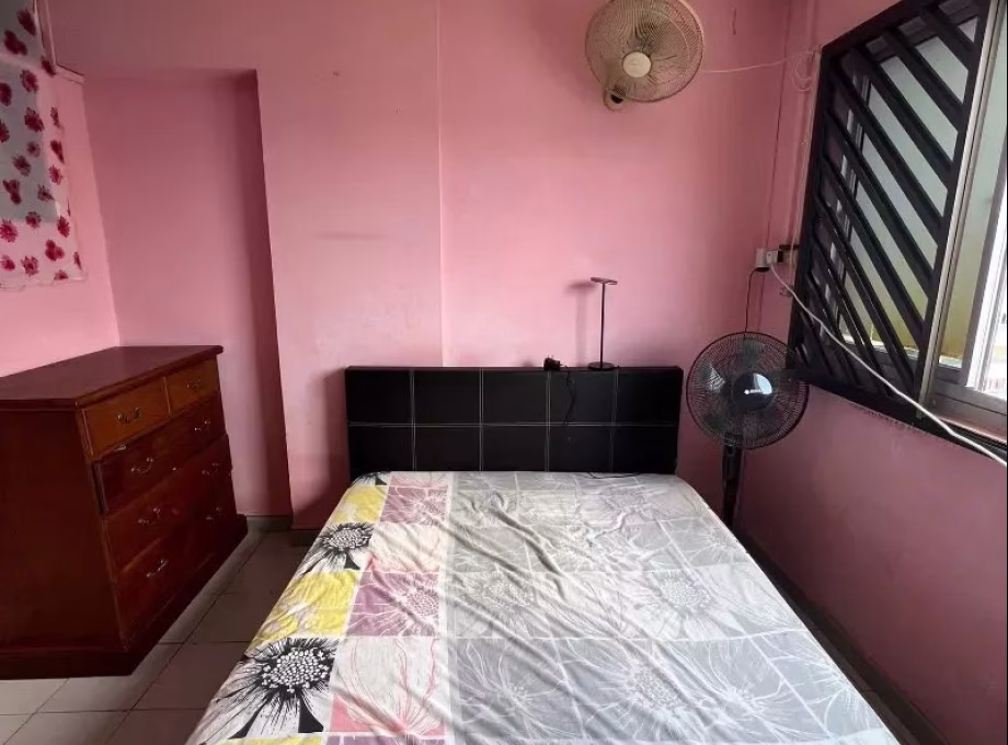 单间出租 • 宏茂桥 • 473 Pasir Ris Drive 6 • S$800 • 5房(4臥室) • 普通房 照片