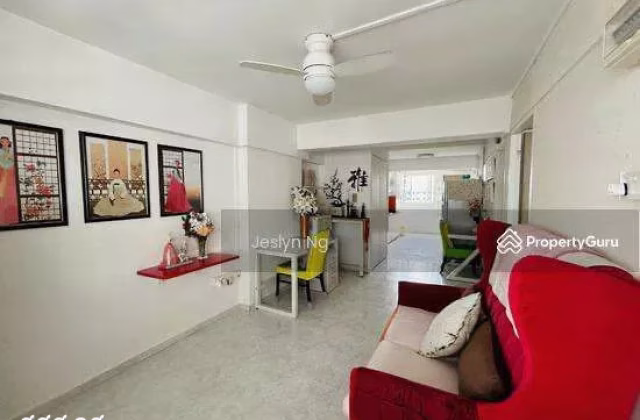 整套出租 • 林厝港 • 208 Boon Lay Place • S$3500 • 3房(2臥室) • 