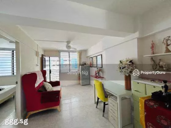 整套出租 • 林厝港 • 208 Boon Lay Place • S$3500 • 3房(2臥室) •  照片