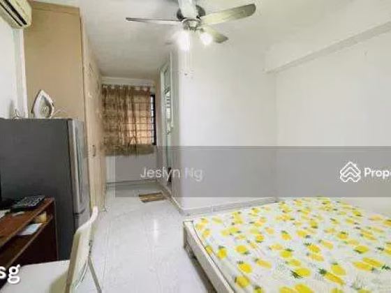 房屋出售 • 林厝港 • 716 Jurong West Street 71 • S$510000 • 5房(4臥室) • 1195ft² / 111m² 照片