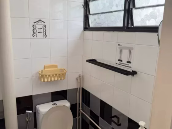 单间出租 • 巴耶利峇 • 111 Jurong East Street 13 • S$1600 • 3房(2臥室) • 主人房 照片