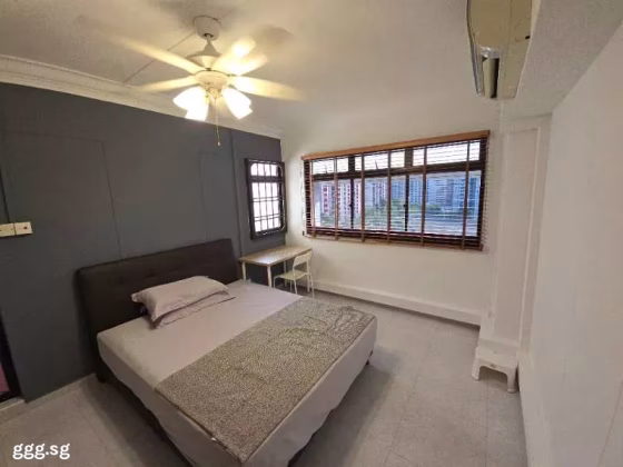 单间出租 • 后港 • 474 Sembawang Drive • S$1400 • 4房(3臥室) • 主人房 照片