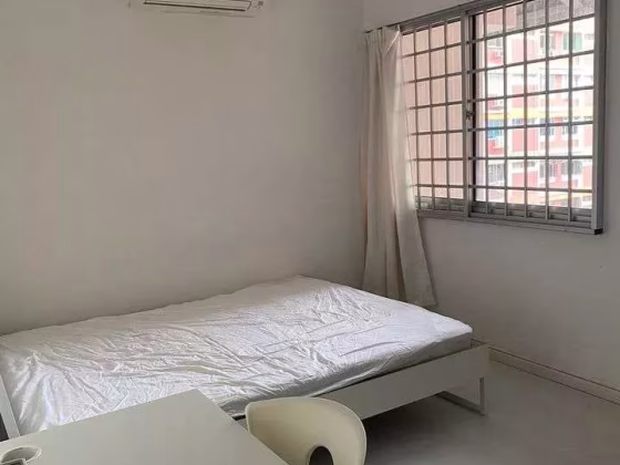 单间出租 • 市中心 • 264 Bishan Street 24 • S$1000 • 4房(3臥室) • 普通房 照片