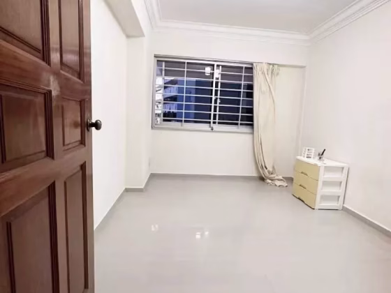 单间出租 • 碧山 • 230 Compassvale Walk • S$500 • 3房(2臥室) • 主人房 照片