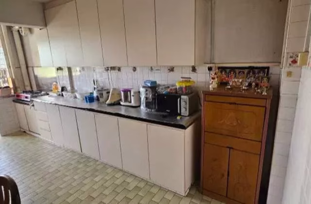 整套出租 • 西部集水区 • 104 Tampines Street 11 • S$2800 • 3房(2臥室) • 