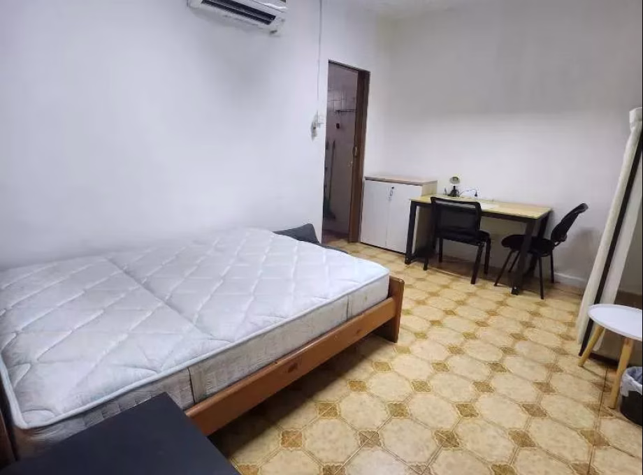 单间出租 • 乌节 •  Sembawang Hills Estate • S$1400 • 店屋 • 主人房 照片