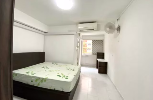 单间出租 • 新加坡河 • 420 Hougang Avenue 10 • S$1480 • 4房(3臥室) • 主人房