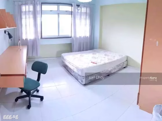 单间出租 • 林厝港 • 849 Jurong West Street 81 • S$950 • 5房(4臥室) • 普通房 照片