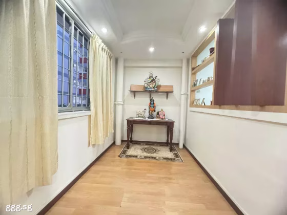 房屋出售 • 市中心 • 157 Bishan Street 13 • S$950000 • 5房(4臥室) • 1410ft² / 130m² 照片