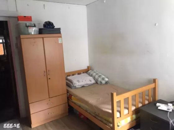 单间出租 • 新加坡河 • 356 Hougang Avenue 7 • S$460 • 4房(3臥室) • 床位出租 照片