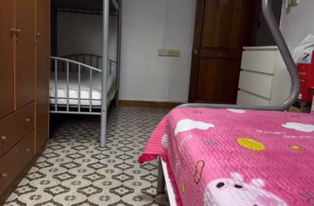 单间出租 • 武吉知马 • 1 Bedok South Avenue 1 • S$500 • 3房(2臥室) • 床位出租