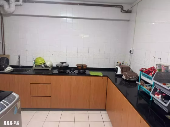单间出租 • 芽笼 • 543 Choa Chu Kang Street 52 • S$550 • 5房(4臥室) • 佣人房 照片