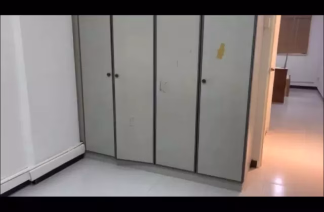 单间出租 • 梧槽 •  Yishun Street 71 • S$450 • 4房(3臥室) • 主人房