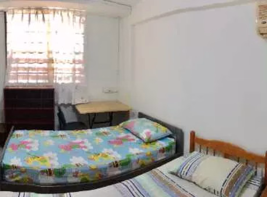 单间出租 • 欧南 • 24 Eunos Crescent • S$500 • 3房(2臥室) • 床位出租 照片