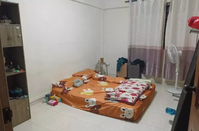 单间出租 • 林厝港 • 458 Jurong West Street 41 • S$1200 • 3房(2臥室) • 普通房