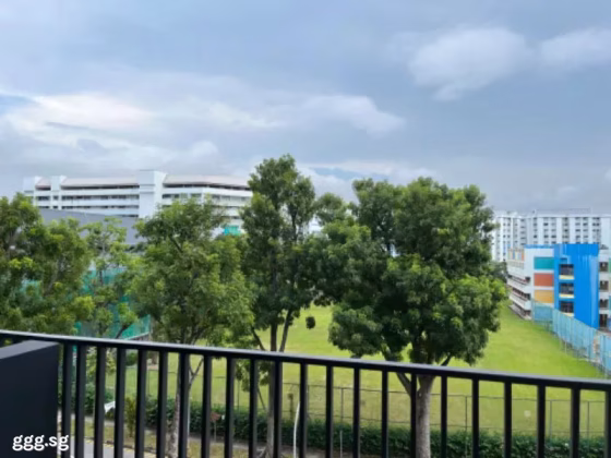 单间出租 • 西部集水区 •  Treasure At Tampines • S$1400 • 住宅公寓 • 普通房 照片