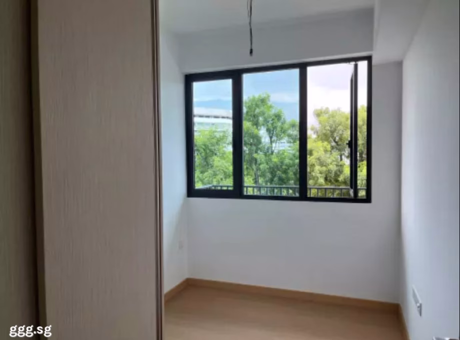 整套出租 • 西部集水区 •  Treasure At Tampines • S$3800 • 住宅公寓 • 581ft² / 53m² 照片