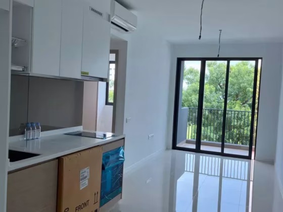 整套出租 • 西部集水区 •  Treasure At Tampines • S$3800 • 住宅公寓 • 581ft² / 53m² 照片