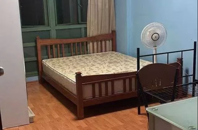 单间出租 • 三巴旺 • 687C Woodlands Drive 75 • S$575 • 3房(2臥室) • 床位出租