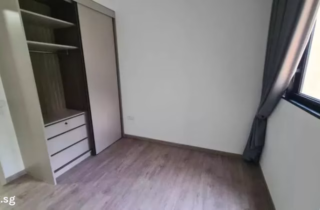 整套出租 • 欧南 •  Parc Esta • S$3100 • 住宅公寓 • 