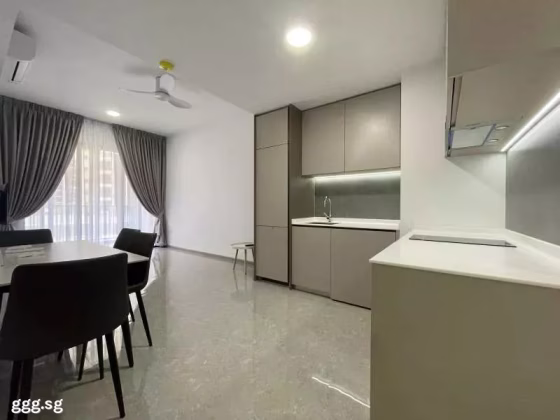 整套出租 • 欧南 •  Parc Esta • S$3100 • 住宅公寓 •  照片