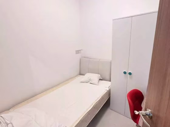 单间出租 • 蔡厝港 •  The Rochester Residences • S$1500 • 住宅公寓 • 普通房 照片