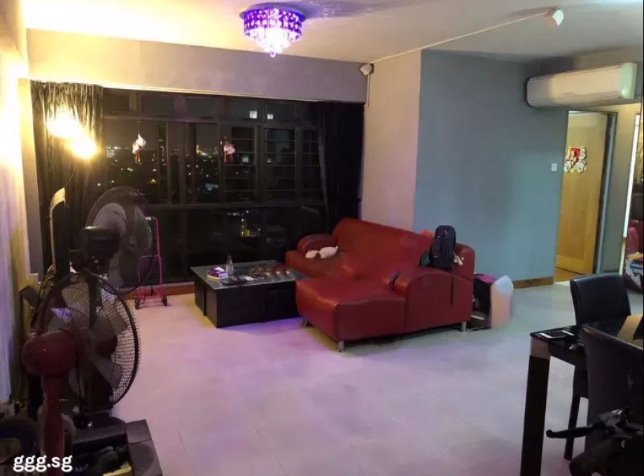 整套出租 • 林厝港 • 989B Jurong West Street 93 • S$3999 • 3房(2臥室) •  照片