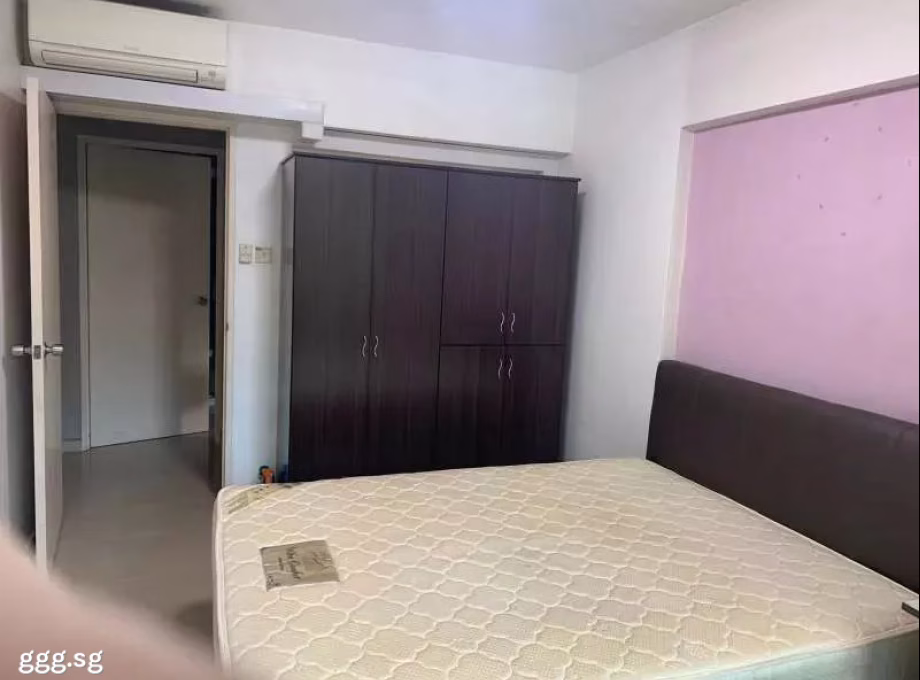 单间出租 • 三巴旺 • 687A Woodlands Drive 75 • S$800 • 4房(3臥室) • 普通房 照片