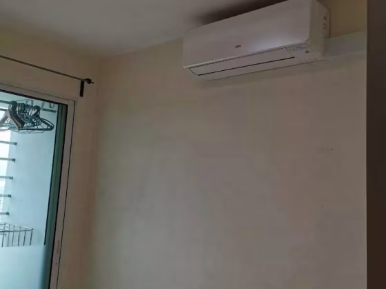 单间出租 • 乌节 • 588B Ang Mo Kio Street 52 • S$800 • 5房(4臥室) • 普通房 照片