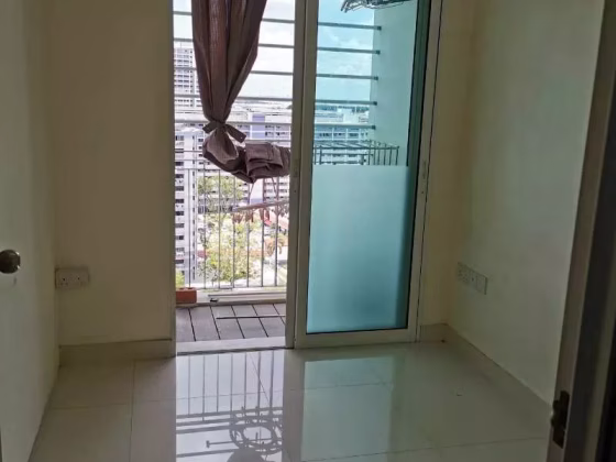 单间出租 • 乌节 • 588B Ang Mo Kio Street 52 • S$800 • 5房(4臥室) • 普通房 照片