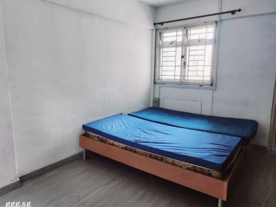 单间出租 • 乌节 • 644 Ang Mo Kio Avenue 4 • S$1000 • 3房(2臥室) • 主人房 照片