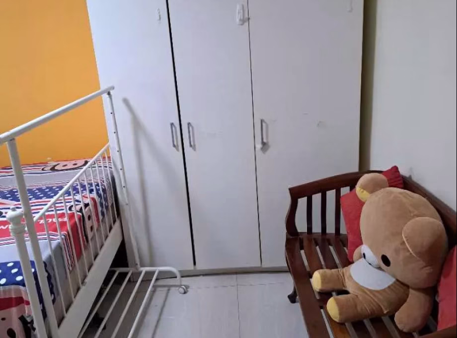 单间出租 • 欧南 • 20 Eunos Crescent • S$1100 • 3房(2臥室) • 普通房 照片