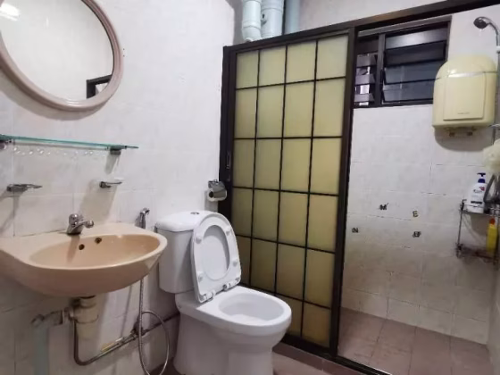 单间出租 • 碧山 • 129 Rivervale Street • S$500 • 3房(2臥室) • 普通房 照片