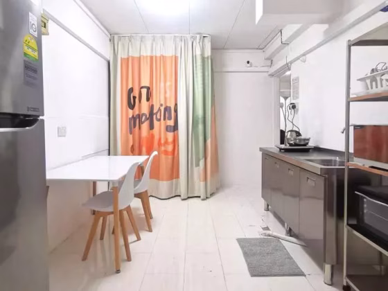 单间出租 • 樟宜湾 •  People's Park Centre • S$1250 • 住宅公寓 • 普通房 照片