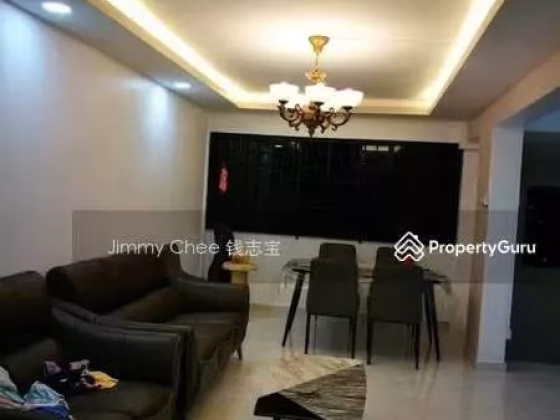 单间出租 • 三巴旺 • 111 Woodlands Street 13 • S$900 • 执行组屋 • 普通房 照片