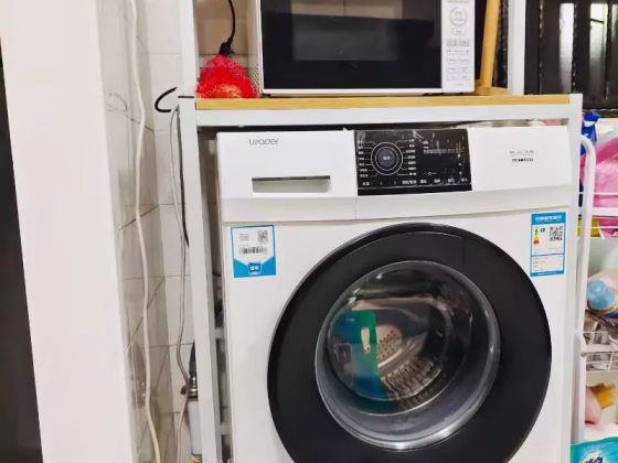 单间出租 • 林厝港 • 272A Jurong West Street 24 • S$1000 • 3房(2臥室) • 普通房 照片