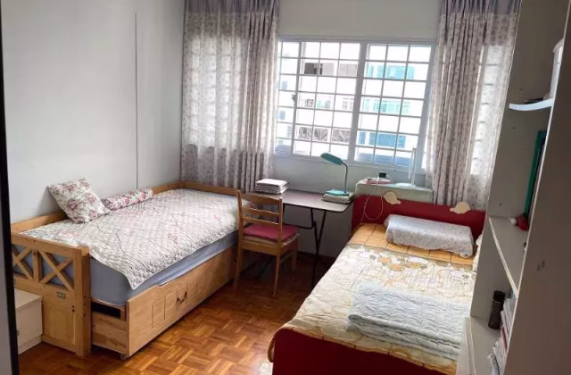 整套出租 • 武吉班让 • 355 Clementi Avenue 2 • S$4650 • 3房(2臥室) • 1259ft² / 116m²