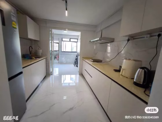 整套出租 • 马林百列 • 85A Lorong 4 Toa Payoh • S$3400 • 3房(2臥室) • 732ft² / 68m² 照片