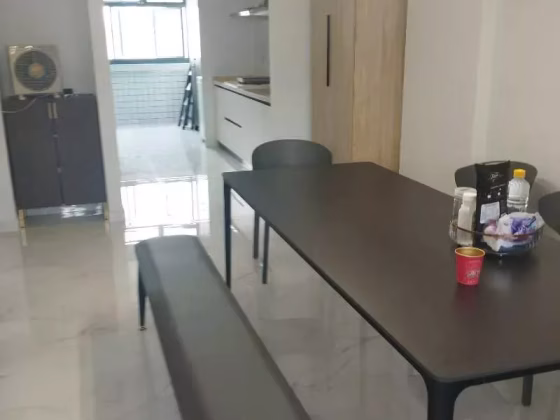 整套出租 • 马林百列 • 85A Lorong 4 Toa Payoh • S$3400 • 3房(2臥室) • 732ft² / 68m² 照片