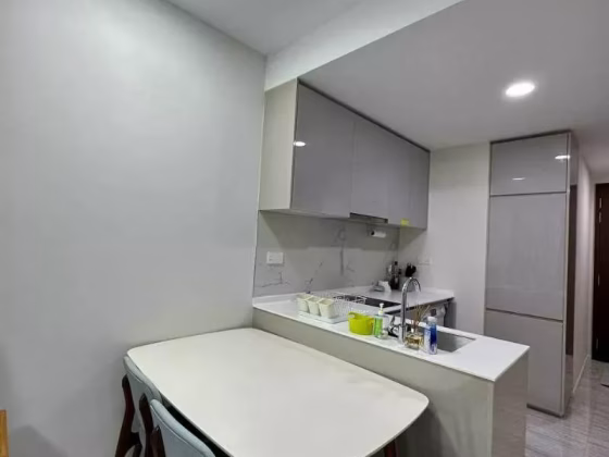 单间出租 • 欧南 •  Parc Esta • S$1900 • 住宅公寓 • 普通房 照片