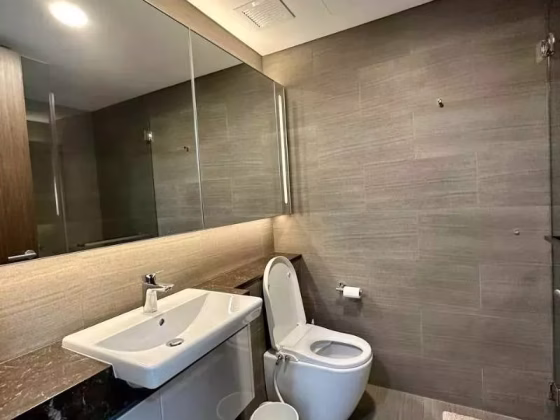 单间出租 • 欧南 •  Parc Esta • S$1900 • 住宅公寓 • 普通房 照片