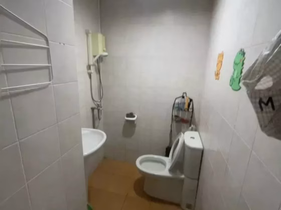 单间出租 • 纽顿 •  Global Ville • S$600 • 住宅公寓 • 普通房 照片