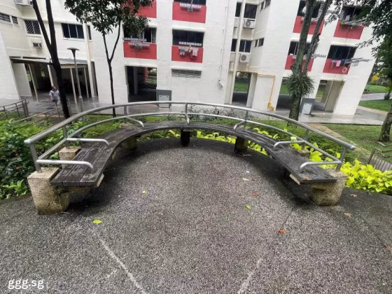 整套出租 • 乌节 • 608 Ang Mo Kio Avenue 5 • S$3600 • 4房(3臥室) • 950ft² / 88m² 照片